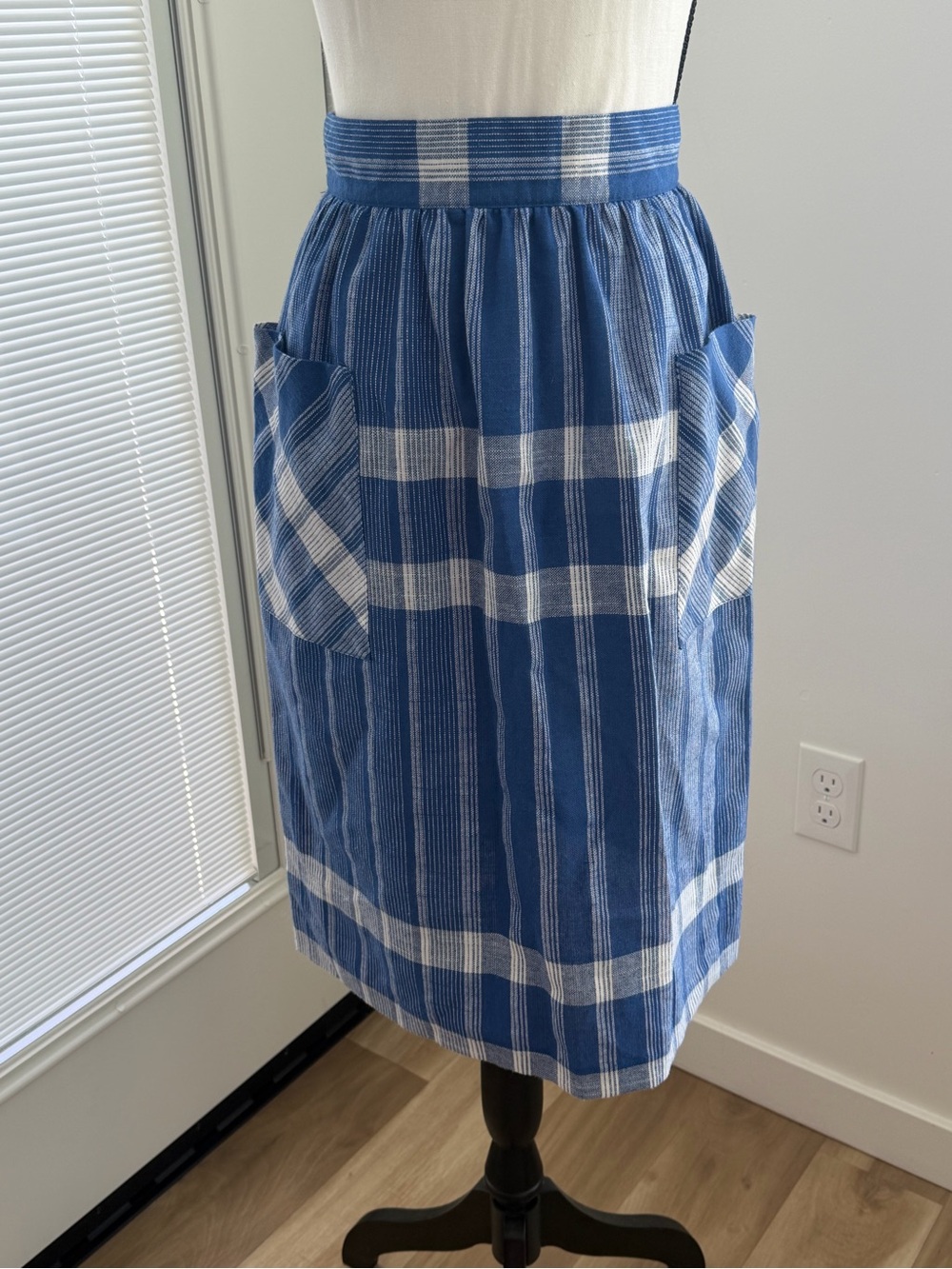 Vintage Blue and White Plaid Midi Skirt with Pockets